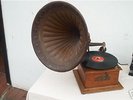 Original Schellak Grammophon mit 20 Platten aus ca 1900