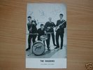 SHADOWS (THE ORIGINAL) SIGNED PHOTO GENUINE (not copy)