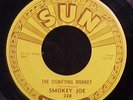 Smokey Joe Signifying Monkey / Listen To Me Sun 228