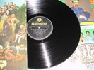 BEATLES SGT PEPPERS Y&B MONO PMC 7027 STUNNING