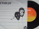 U2  ANOTHER  DAY    UKTM B81 8092