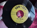 THE TWISTERS This Is The End SUN-SET 501 Rare Doo-Wop 