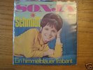 Sonja Schmidt - Ein himmelblauer Trabant