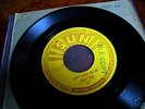SUN RECORDS 266 JOHNNY CASH 45 rpm DJ perkins signed