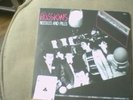 THE PASSIONS needles & pills / body & soul RARE 45t
