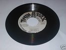 TWIN ROCK/WHOS RUNNING - EARTH DISCIPLES  [REGGAE]  7