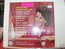 ANNETTE SINGS GOLDEN SURFIN HITS 12