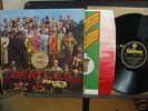 Beatles SGT Pepper LP Orig. Mono Black/Yellow OZ EX