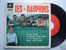 RARE 45 TOURS DU GROUPE LES DAUPHINS   * REF 1676 *