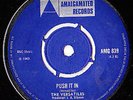 PUSH IT IN-VERSATILES-WRECK A BUDDY-SOUL SISTERS REGGAE