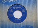 THE RONETTES WALKING IN THE RAIN TOP RARE SPAIN EP LOOK