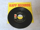 HESITATIONS, IM NOT BUILT THAT WAY, US LABEL  VG+ HEAR