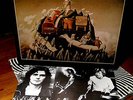 M- UK 1974 KING CRIMSON 2XLP + PHOTO BOOK   Prog Psych