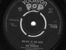 JAN DOUGLAS - WALKIN' IN THE RAIN Popcorn 45 HEAR