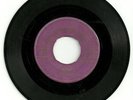 Elvis 1957 HMV single. All shook up. Gold 1st pressing.