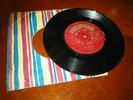 1962 THE BEATLES - LOVE ME DO 7XCE 17144-1N PARLOPHONE