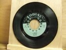 Creations XO/northern soul 45 A Dream/Footsteps listen