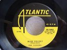 THE CLOVERS  -BLUE VELVET-  ORIGINAL ATLANTIC 1954 VG+