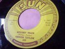 TOP EX++ USA SUN 45- VERNON TAYLOR - MYSTERY TRAIN