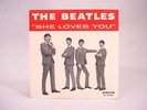 PHOTO RECORD SLEEVE THE BEATLES SHE LOVES YOU