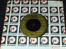 THE RAMONES : BLITZKRIEG BOP 7