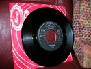 The Eyes -- Man with money/You're too much (freakbeat)