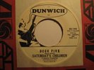 Garage Psych Xmas 45 SATURDAYS CHILDREN on DUNWICH HEAR