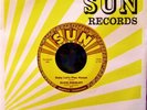 Elvis Presley 45 SUN RECORDS 217 BABY LET'S PLAY HOUSE