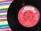 James Brown Famous Flames - Night Train 45-R 4922 UK 7