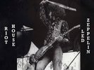 LED ZEPPELIN – RIOT HOUSE – 12” GREEN VINYL EP