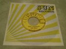ELVIS PRESLEY SUN 215 YOURE A HEARTBREAKER 45 RPM RARE