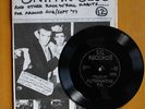 SNIFFIN GLUE-STAPLED MAG+ALTERNATIVE TV FLEXI-DIY PUNK