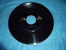 ON THE OUTSIDE / BUMP BALL COMBINATIONS RCA VICTOR 45