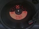 Northern soul record  / THE CAPREEZ