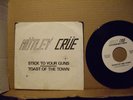 MOTLEY CRUE :STICK TO YOUR GUNS