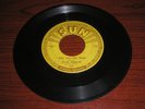 *ELVIS PRESLEY ORIGINAL SUN 45 RECORD 217 rare L k*
