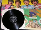 THE BEATLES SGT PEPPERS LONELY HEART CLUB BAND PCS 7027