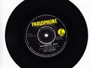 CLIFF RICHARD Bachelor Boy VG+ 45 RPM