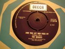 UK DECCA-THE ROGUES-MEMORIES OF MISSY/AND YOU LET HER PASS BY- EX