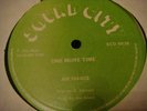 RISCO CONNECTION AND JOE ISAACS  GOOD TIMES RARE CHIC COVER NM++ **** LISTEN MP3