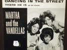 Martha & The Vandellas - Dancing in the Street VG+++ Rare Motown Picture Sleeve