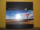 PEARL JAM YIELD**SEALED***ORIGINAL VINYL LP RARE*OOP*HARD 2 FIND*