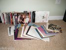 (50) 45's RECORDS - SLEEVES, EXCELLENT CONDITION, JUKEBOX LABELS, MIXTURE (Lot1)