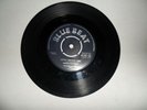 BLUE BEAT/LITTLE BROWN GIRL - DERRICK & PATSY   (SKA  7