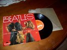 beatles 25 cm les perruques etat neuf +programme anglais 196??