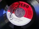 THE BLACK HUNTERS - TROD - 7''  REGGAE - LEO  L-E-003B