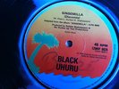 BLACK UHURU - SINSEMILLA / GUESS WHO'S COMING TO DINNER - ISLAND 12