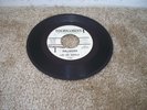LATIN TITTYSHAKER POPCORN-LES DE MERLE-BULLDOZER-HEAR IT