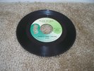 R&B POPCORN-GWEN & JERRY COLLINS-WALK ON BOY-HEAR IT