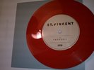 ST. VINCENT Krokodil / Grot 7